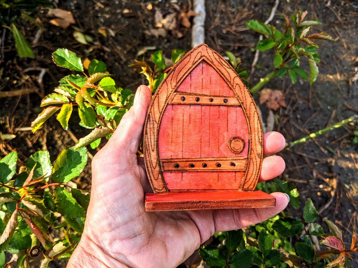 Red Arch Standalone Fairy door5