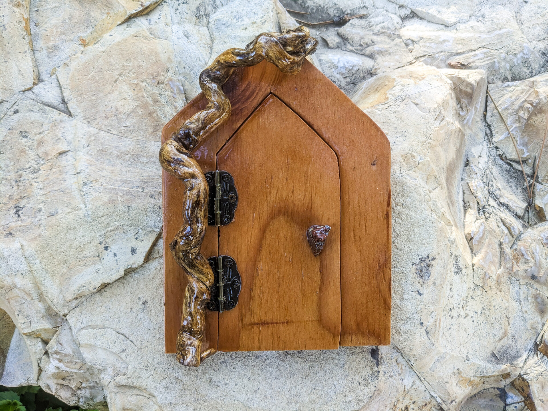Fairy Garden Tree Door with Curly Wood Frame (7)